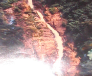 Foto_7_Cascada de Pore